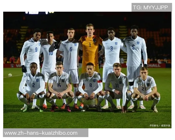 激情四溢的足球运动会展现青春活力与团队精神的盛宴 激情四溢的足球运动会展现青春活力与团队精神的盛宴